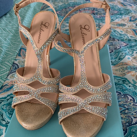 Rhinestone high heels 4 1/2 inch heel beautiful details - Picture 2 of 6